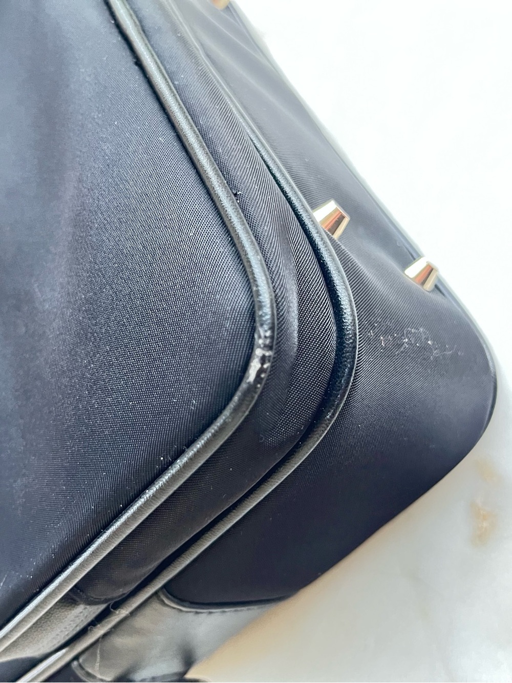 Arden Cove Crissy Full antitheft crossbody - Picture 9 of 12